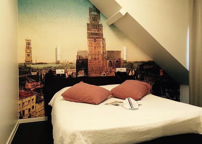 Small King Room